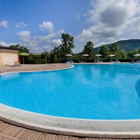Pizzo Beach Club Appartement *